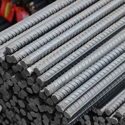 Renfort en acier à côtes chaudes HRB 400/500 pour le renforcement durable dans la construction