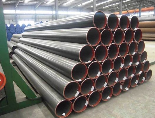 Pipe en acier soudé de 6 mètres en acier au carbone en acier rond en acier au carbone en acier soudé Q235 Q275 Q345 ERW Pipe en fer huilée ou non légèrement huilée