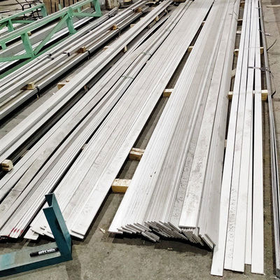 Finition de surface TSHS Barre ronde en acier alliage laminé à chaud pour la décoration et les performances