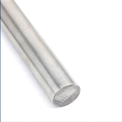 Barres rondes en acier inoxydable laminées à chaud de qualité L4 439 destinées à la construction