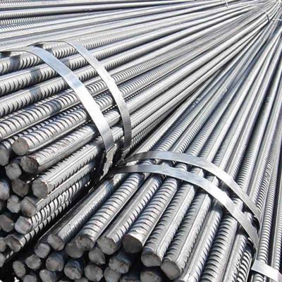 Rebar en acier à côtes chaudes de qualité HRB500 pour le pliage et le renforcement Service de traitement du carbone déformé Faible teneur en carbone moyenne-haute