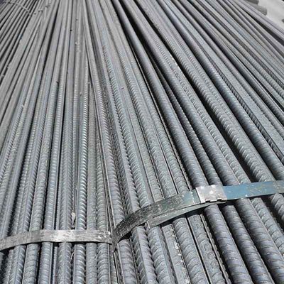 Rebar en acier à côtes chaudes de qualité HRB500 pour le pliage et le renforcement Service de traitement du carbone déformé Faible teneur en carbone moyenne-haute