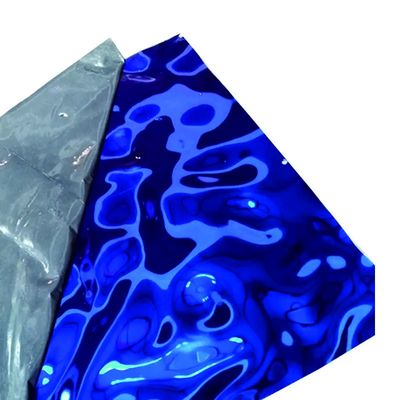 Panneau mural métallique en tôle d'acier inoxydable décoratif pour une largeur personnalisée et une technique de laminage à froid à chaud