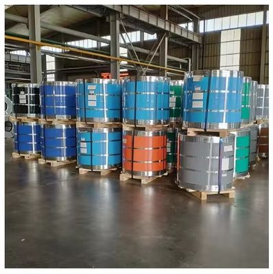 5012 bobines bleues jaune blanches PPGI bobines d'acier revêtues de couleur avec service de traitement de perforation