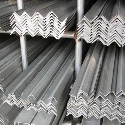Tolérance ± 1% revêtement de surface dure profilé L perforé galvanisé acier angles égaux ou inégaux Bar Angle Fer pour 6m-12m longueur