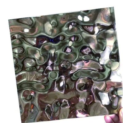 ASTM Standard Plaque en acier inoxydable ondulée laminée à chaud de 1 mm à 5 mm dans l'eau