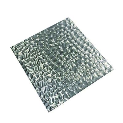 ASTM Standard Plaque en acier inoxydable ondulée laminée à chaud de 1 mm à 5 mm dans l'eau