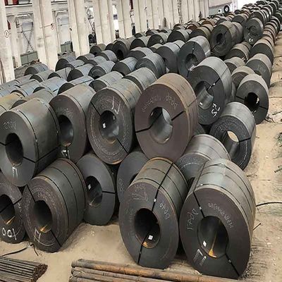 Coils en tôle d'acier à faible teneur en carbone laminés à chaud SPCC C67S Q235NH pour la longueur du matériau de construction