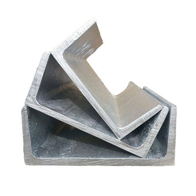 Application des bâtiments Constructions sûres et en acier au carbone poutre C I-canal en acier en acier en acier en acier avec 4,5-14,5 mm d'épaisseur