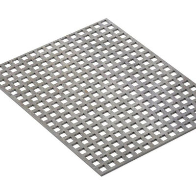 Plaque perforée en acier inoxydable 304 409L d'une épaisseur de 0,6 mm, 0,8 mm et 2 mm pour des applications industrielles de longueur personnalisée