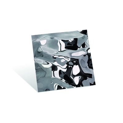 Service de coupe 2B Plaque d'acier inoxydable de surface pour marteau miroir ondulée en série 300