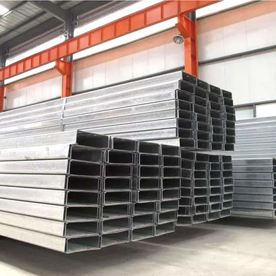 Alloy 4,5-14,5 mm épaisseur universelle extrudée U200 41 mm Barre en acier au carbone de petite taille 1020 U-canal roulé