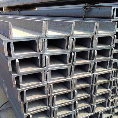 Alloy 4,5-14,5 mm épaisseur universelle extrudée U200 41 mm Barre en acier au carbone de petite taille 1020 U-canal roulé