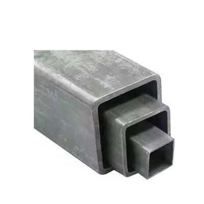 Tubes carrées laminées à chaud AISI 1020 de qualité automobile S355JR avec une surface peinte en fer noir de carbone 20x20 mm en acier inoxydable