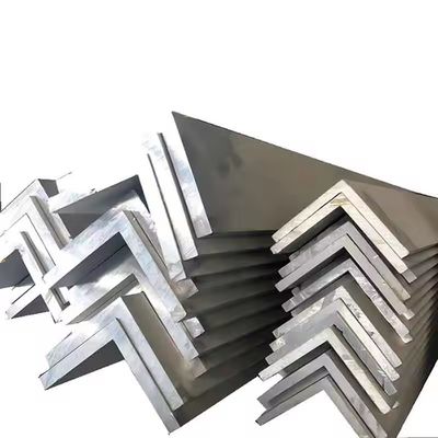 150*150 Bulbe égal Barre noire de surface à angle plat S355j2 Barres avec technique de laminage à chaud et service de perforation