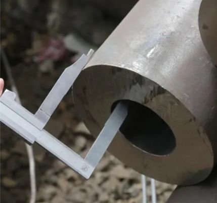 Pipe / tube en alliage de carbone et d' acier sans soudure à haute pression ronde de 48 pouces pour le soudage