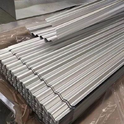 Décoiling 0,4 mm 24 Gauge galvanisé 4ft x 16ft 35 feuilles de fer feuilles d'acier ondulé Carreaux de toiture de toiture en métal