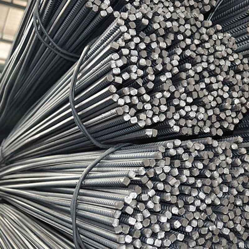 Barres en acier déformées laminées à chaud BS449 B500b DIN488 6m 9m 18m à des fins de renforcement structurel