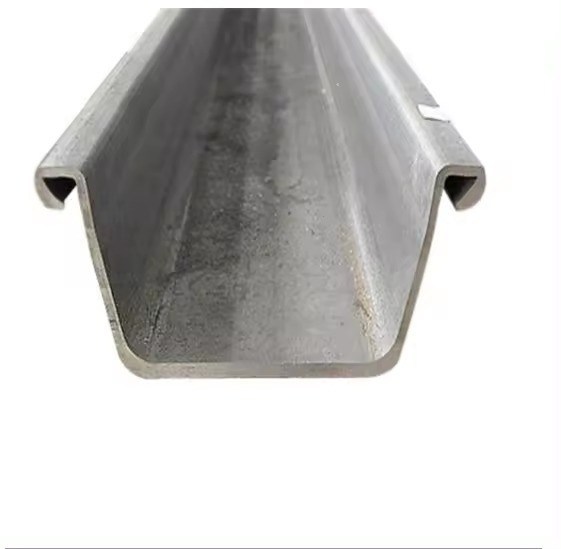 6M 9M 12M Longueur en acier laminé à chaud en acier U