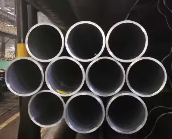 Pipe fluide de précision ASTM A312 Pipe en acier inoxydable sans soudure des fabricants avec le grade d'acier 316L et tubes en acier inoxydable de 6 mm
